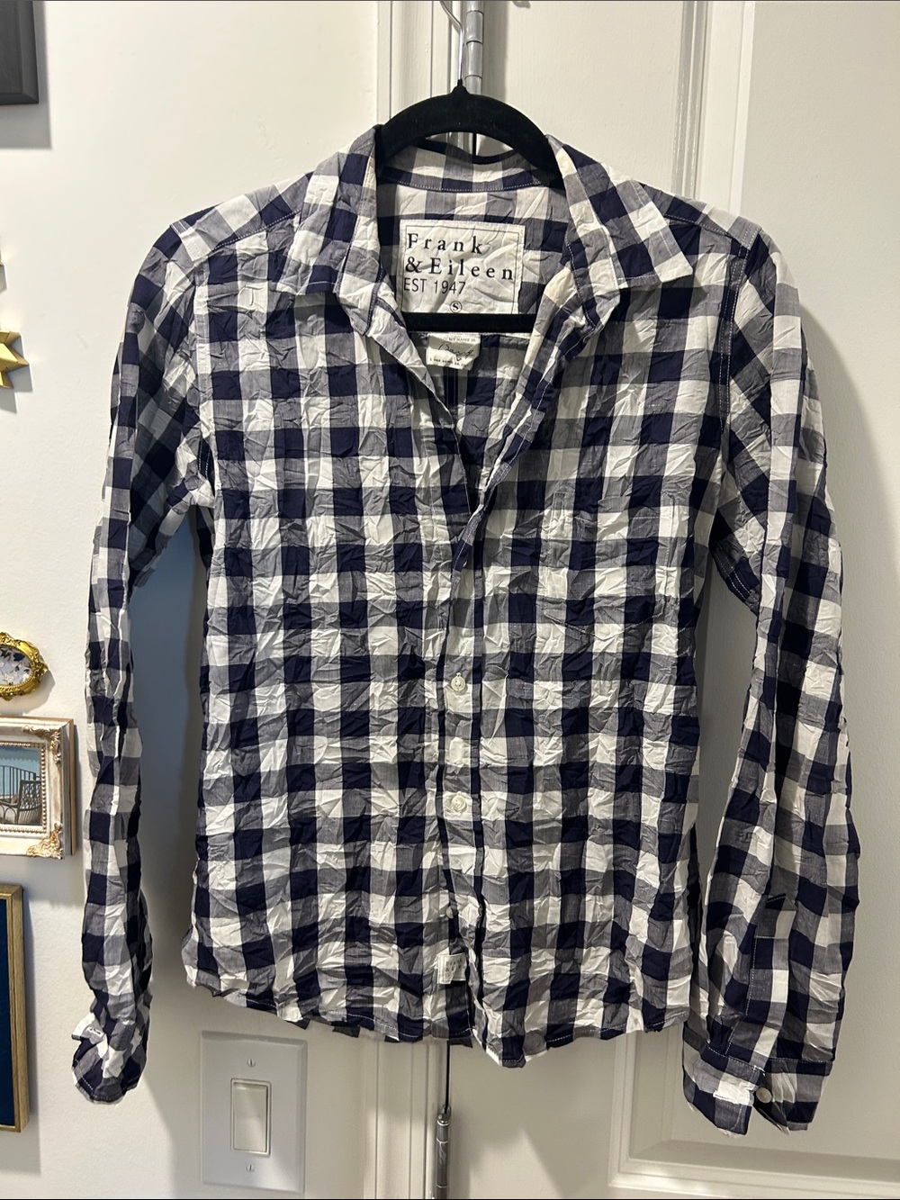 Frank & Eileen Barry Crinkle Navy & White Gingham Button-Down Shirt